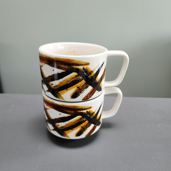 Two Starbucks 2014 Artisan Series Brown and White - Picture 1 of 6